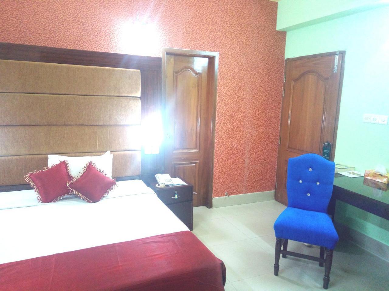 Hotel Lake View Plaza Dhaka Eksteriør billede