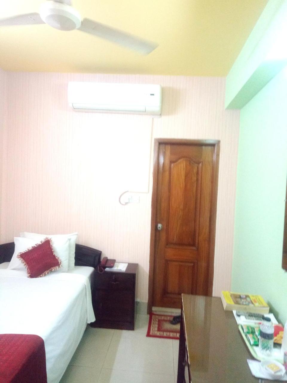 Hotel Lake View Plaza Dhaka Eksteriør billede